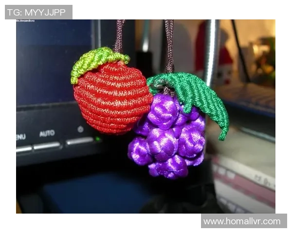 日本足球挂件的魅力与收藏价值探讨，如何选择适合自己的挂件